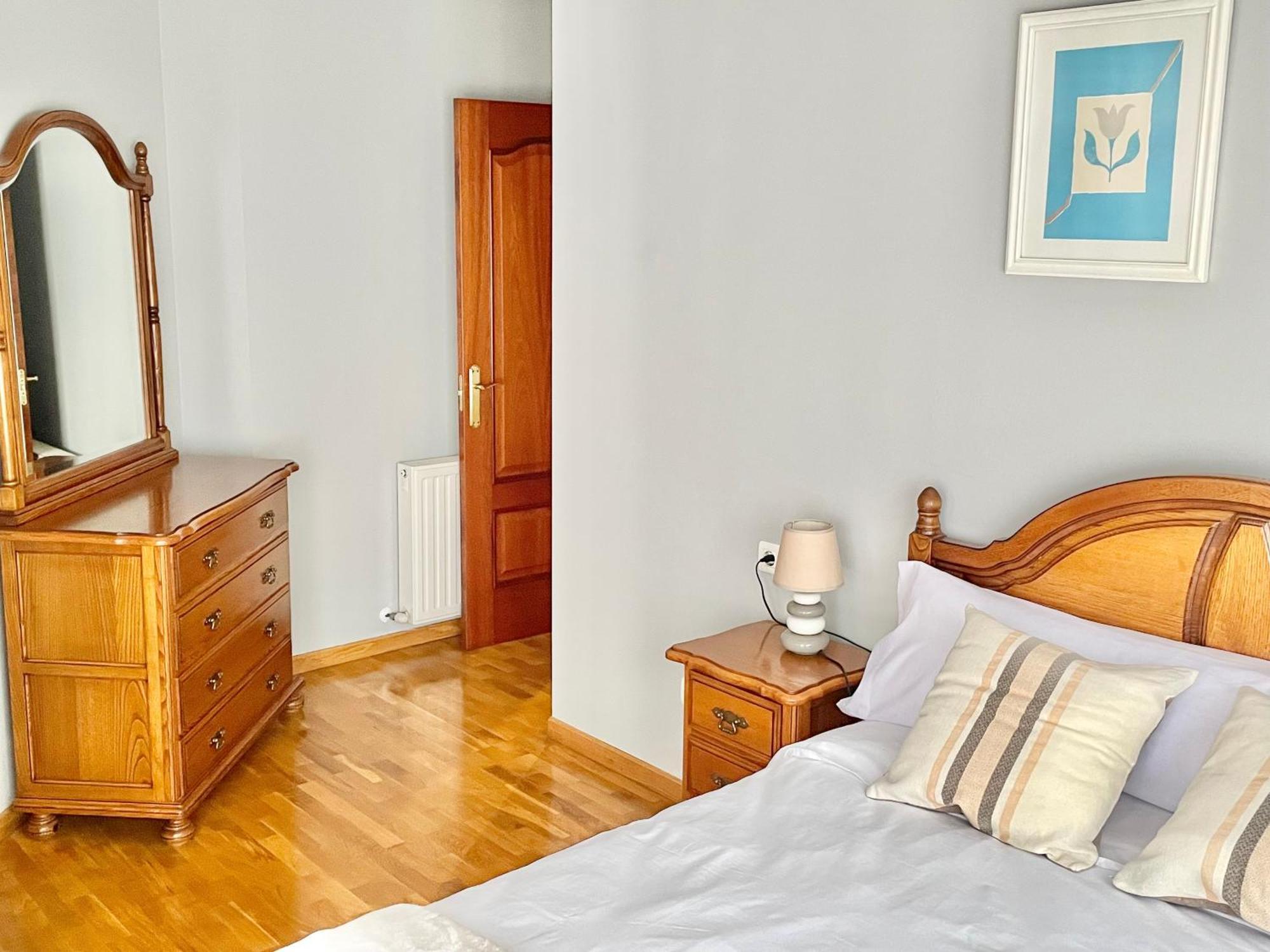 Casa Lur Wifi Y Parking Privado Incluido Lejlighed Gijón Eksteriør billede